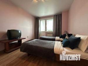 3-к квартира, посуточно, 80м2, 1/1 этаж