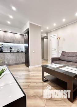 1-к квартира, посуточно, 41м2, 1/1 этаж