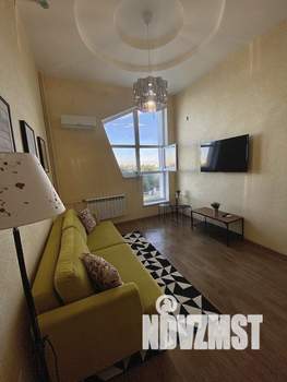 1-к квартира, посуточно, 50м2, 1/1 этаж