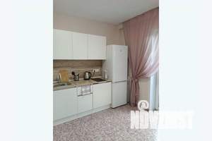 1-к квартира, посуточно, 38м2, 5/15 этаж