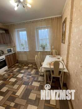 1-к квартира, посуточно, 44м2, 1/1 этаж