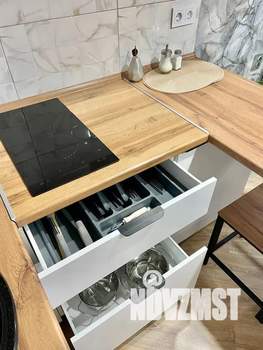 Студия квартира, посуточно, 25м2, 11/19 этаж