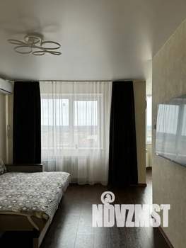 Студия квартира, посуточно, 40м2, 17/17 этаж