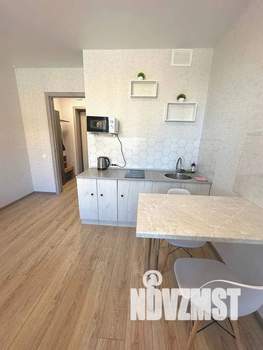 Студия квартира, посуточно, 22м2, 6/20 этаж