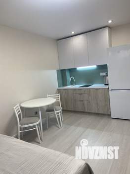 Студия квартира, посуточно, 25м2, 13/20 этаж