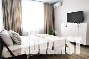 1-к квартира, посуточно, 40м2, 9/17 этаж