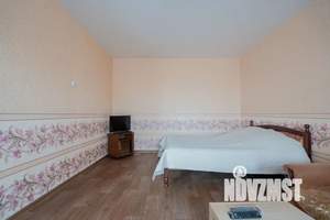 1-к квартира, посуточно, 40м2, 3/9 этаж