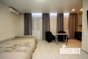 Студия квартира, посуточно, 35м2, 11/17 этаж