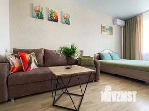 1-к квартира, посуточно, 38м2, 10/15 этаж