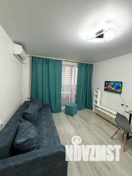 Студия квартира, посуточно, 21м2, 6/18 этаж