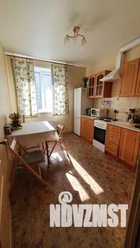 2-к квартира, посуточно, 55м2, 4/17 этаж