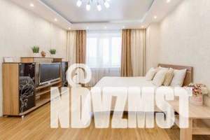 1-к квартира, посуточно, 55м2, 7/25 этаж