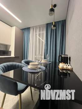 1-к квартира, посуточно, 37м2, 9/17 этаж