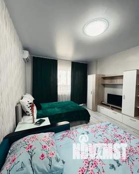 1-к квартира, посуточно, 39м2, 8/17 этаж