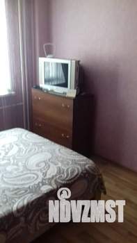 1-к квартира, посуточно, 40м2, 7/17 этаж