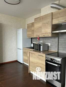 Студия квартира, посуточно, 40м2, 17/17 этаж