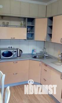 2-к квартира, посуточно, 76м2, 4/17 этаж