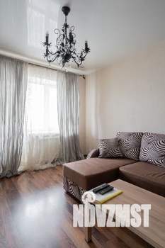 1-к квартира, посуточно, 40м2, 6/10 этаж