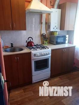 Студия квартира, посуточно, 35м2, 3/5 этаж