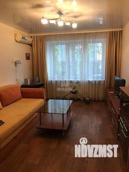 3-к квартира, на длительный срок, 61м2, 1/5 этаж
