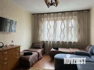 1-к квартира, посуточно, 54м2, 1/1 этаж