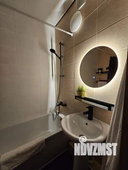 1-к квартира, посуточно, 42м2, 1/1 этаж