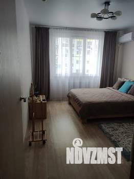 1-к квартира, посуточно, 37м2, 5/17 этаж