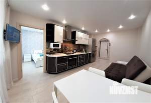 2-к квартира, посуточно, 48м2, 1/1 этаж