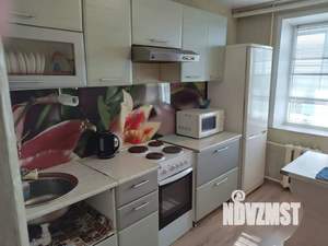 1-к квартира, посуточно, 40м2, 10/12 этаж