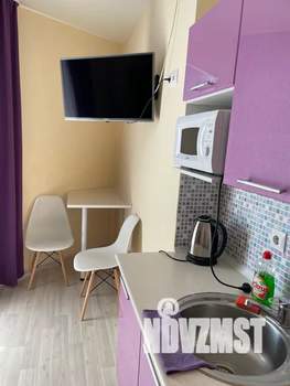 Студия квартира, посуточно, 17м2, 10/11 этаж