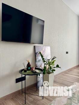 1-к квартира, посуточно, 38м2, 13/25 этаж