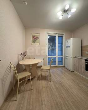 1-к квартира, на длительный срок, 38м2, 7/10 этаж