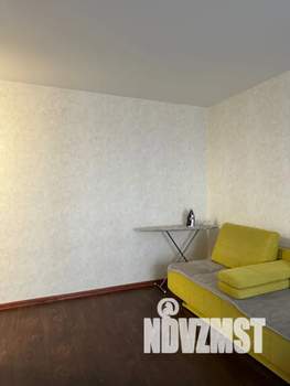 Студия квартира, посуточно, 40м2, 17/17 этаж