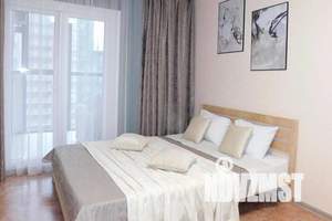 1-к квартира, посуточно, 35м2, 13/16 этаж