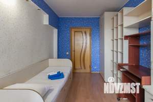 3-к квартира, посуточно, 90м2, 4/9 этаж