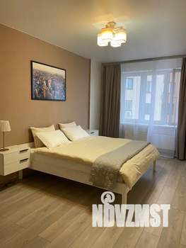 1-к квартира, посуточно, 43м2, 9/25 этаж