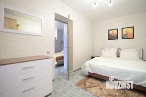 2-к квартира, посуточно, 57м2, 4/10 этаж