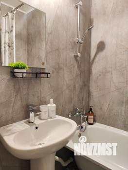 2-к квартира, посуточно, 61м2, 8/10 этаж