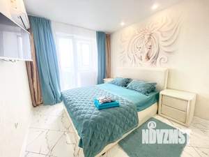 Студия квартира, посуточно, 30м2, 8/13 этаж