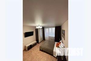 1-к квартира, посуточно, 37м2, 5/17 этаж