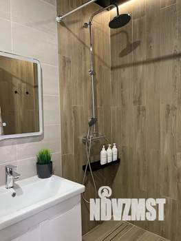 Студия квартира, посуточно, 35м2, 3/7 этаж