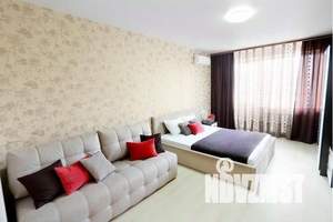 1-к квартира, посуточно, 50м2, 12/25 этаж