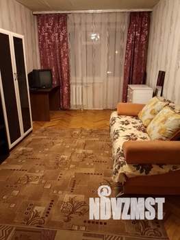 1-к квартира, посуточно, 30м2, 3/5 этаж