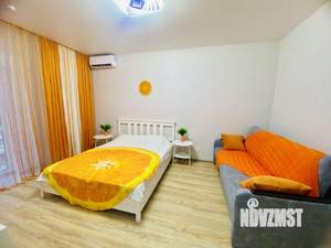 1-к квартира, посуточно, 37м2, 9/17 этаж