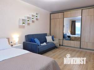 1-к квартира, посуточно, 35м2, 2/17 этаж