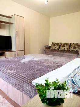 1-к квартира, посуточно, 37м2, 1/1 этаж