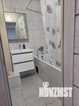 1-к квартира, посуточно, 37м2, 8/18 этаж