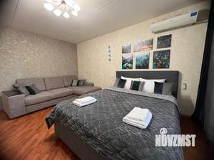 1-к квартира, посуточно, 40м2, 3/10 этаж
