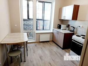 1-к квартира, посуточно, 37м2, 1/1 этаж