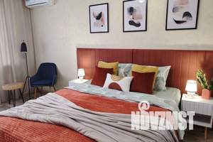 1-к квартира, посуточно, 42м2, 9/25 этаж